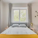 In Architectural Street Apartment *