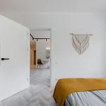 In Architectural Street Apartment Kaunas