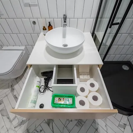 Apartament In Architectural Street