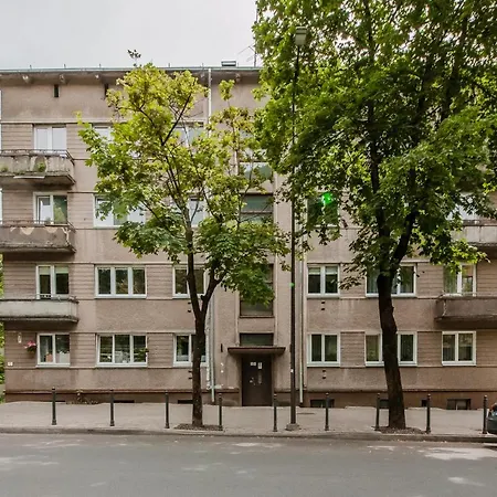 In Architectural Street Apartment *